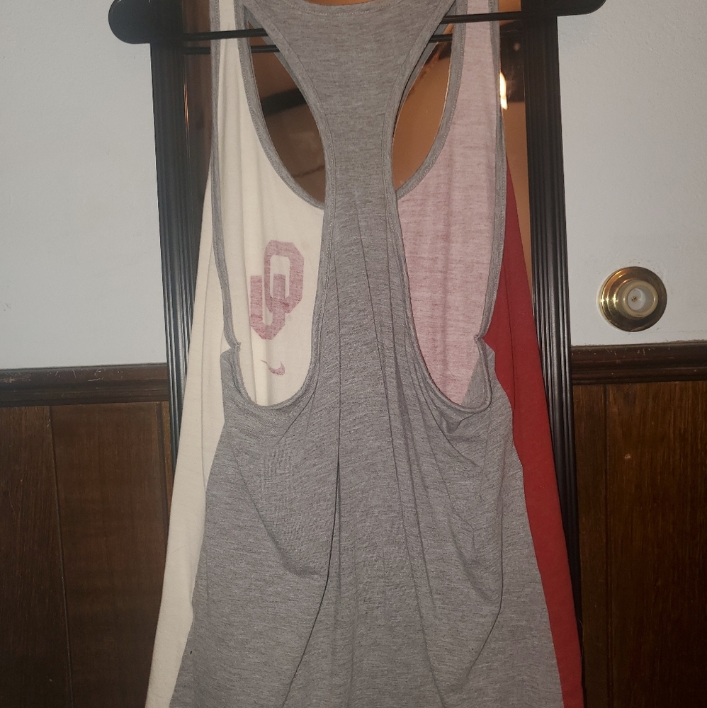 🌞OU Racer Back Tank Top - Picture 2 of 4